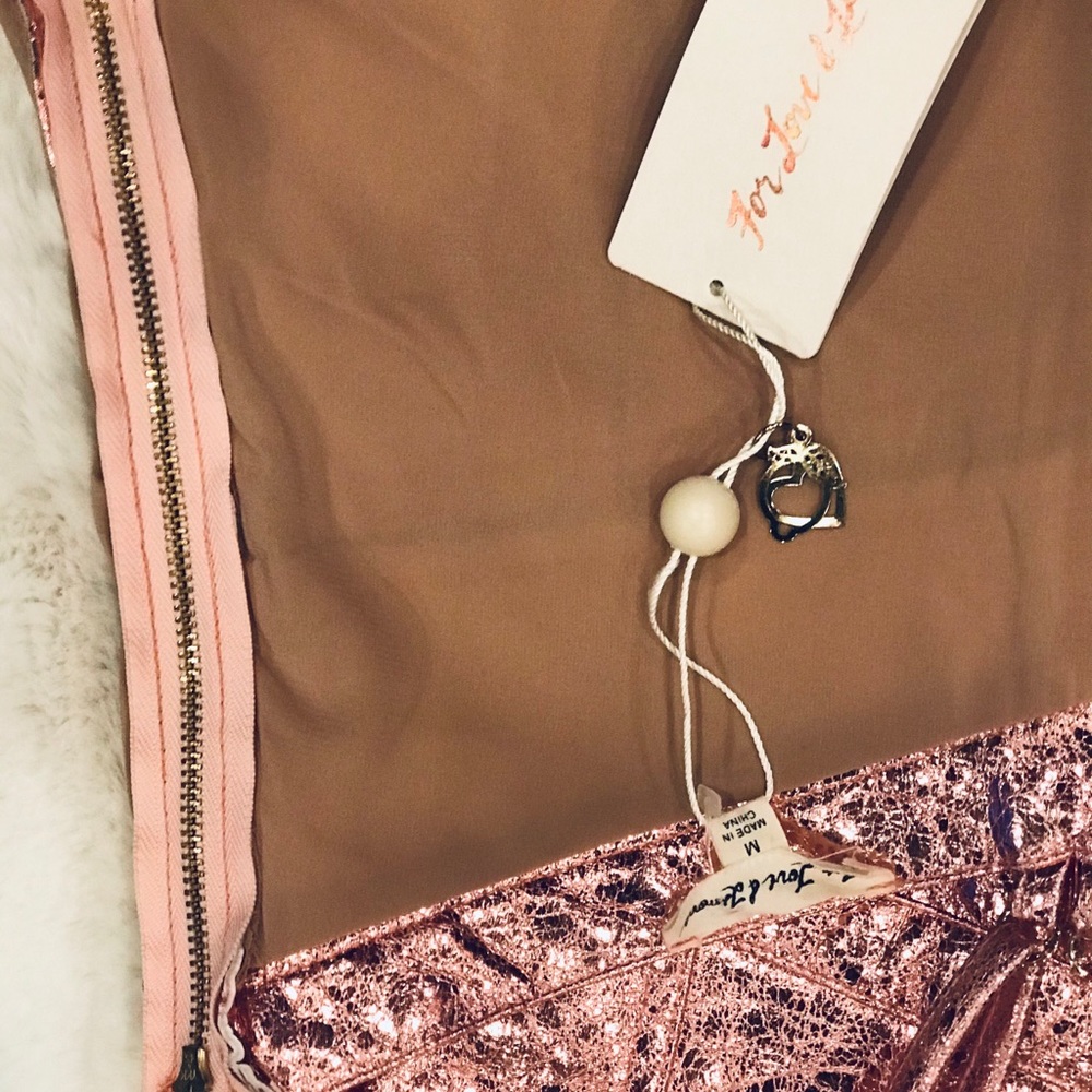 For Love & Lemons Luna Metallic Pink NWT 💗size M - Picture 10 of 16
